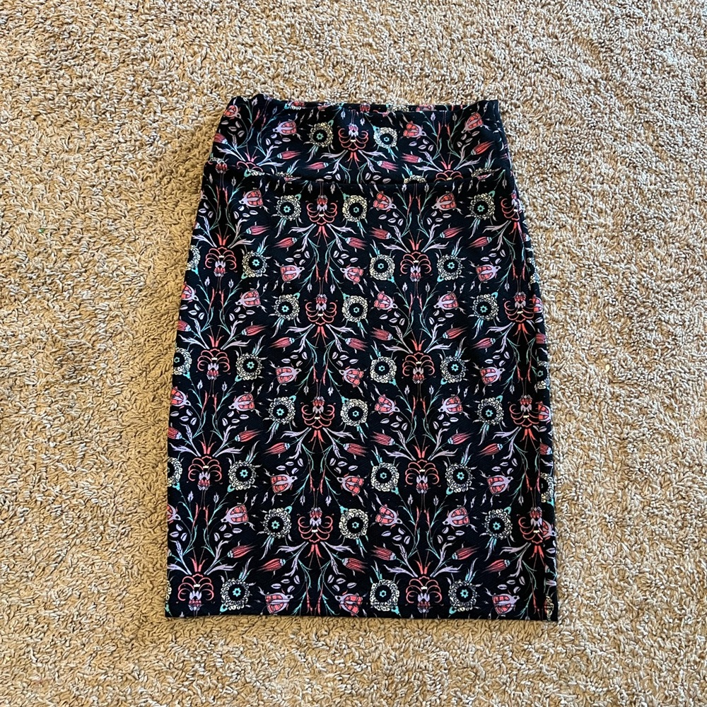 Lularoe Cassie midi pencil skirt